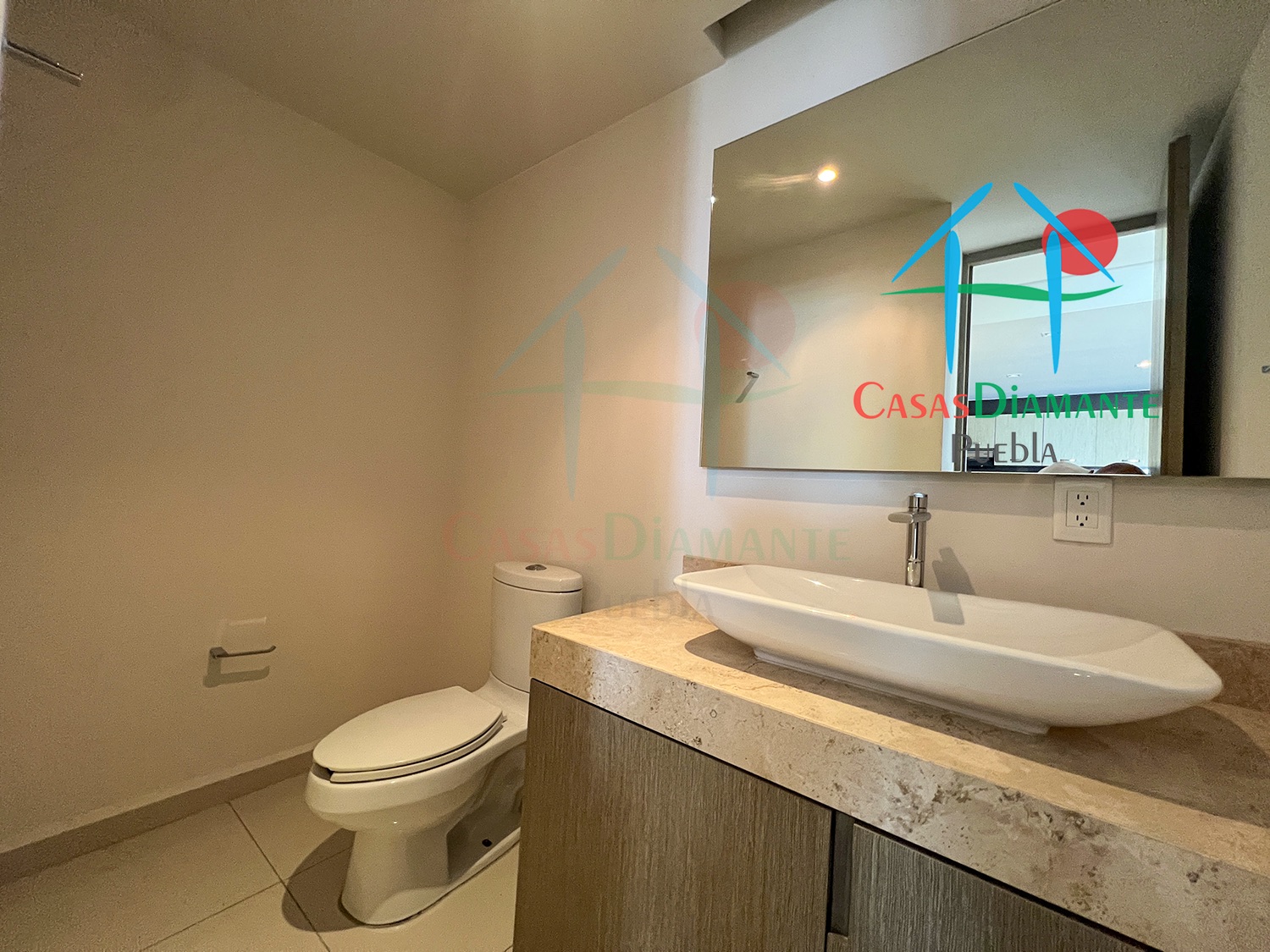 Arts Vertical Living ACJC A - Baño de visitas 1